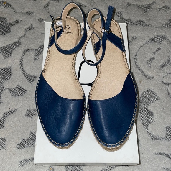 New Navy Leather Espadrilles - Picture 1 of 4